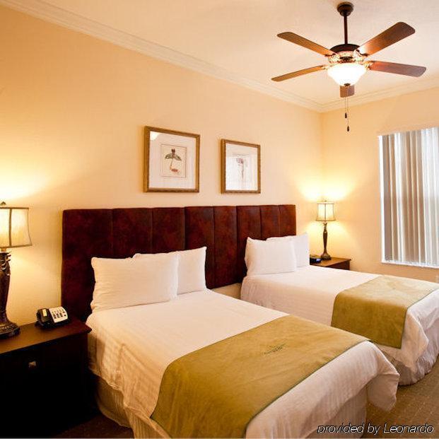 Emerald Greens Condo Resort Tampa Chambre photo